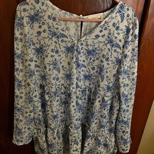 Ninexis Floral Blue and White Long Sleeve Dress size 1X EUC